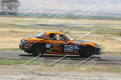 media/Jun-01-2024-CalClub SCCA (Sat) [[0aa0dc4a91]]/Group 3/Race/